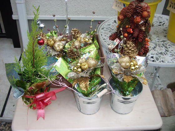 生花のフラワーアレンジメントは、ご予算に応じて承ります。